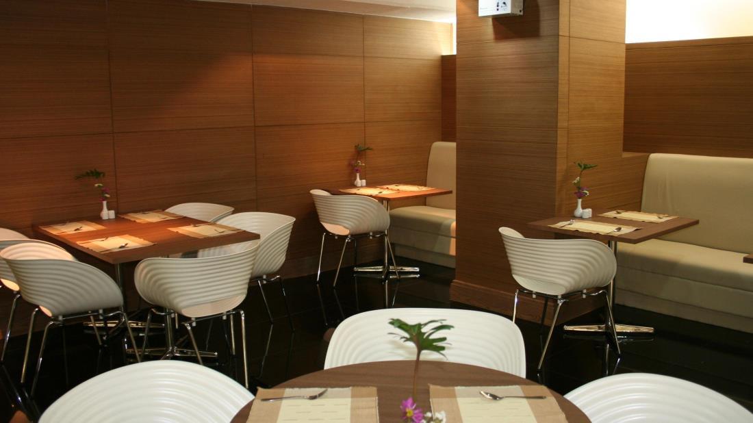 Baiyoke Suite Hotel Bangkok Exterior foto