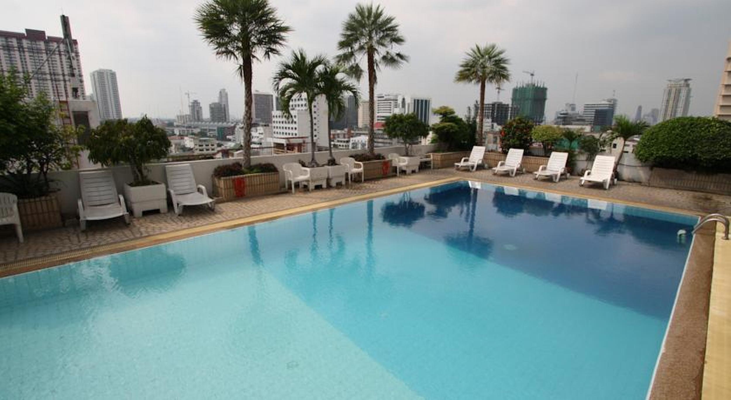 Baiyoke Suite Hotel Bangkok Exterior foto